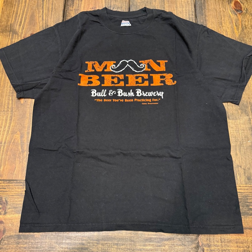 Hanes Beefy-T Mens XL Black Bull & Bush Brewery Man Beer Graphic T-Shirt
